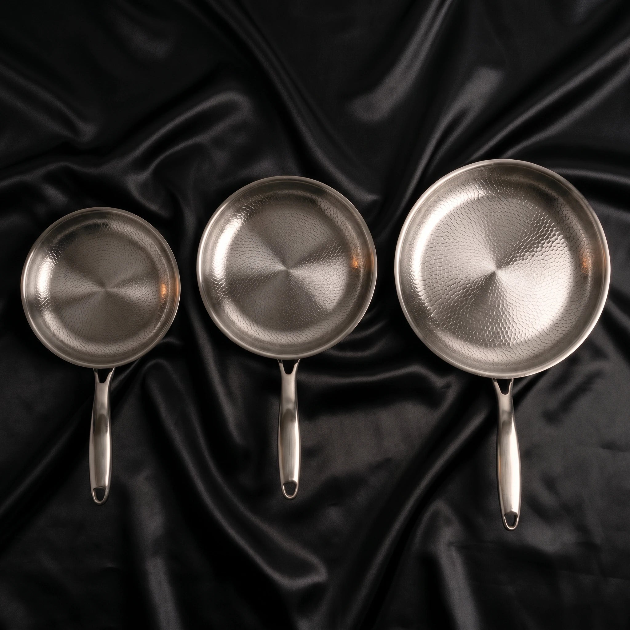Hand-Hammered Titanium Pan - 3-piece set