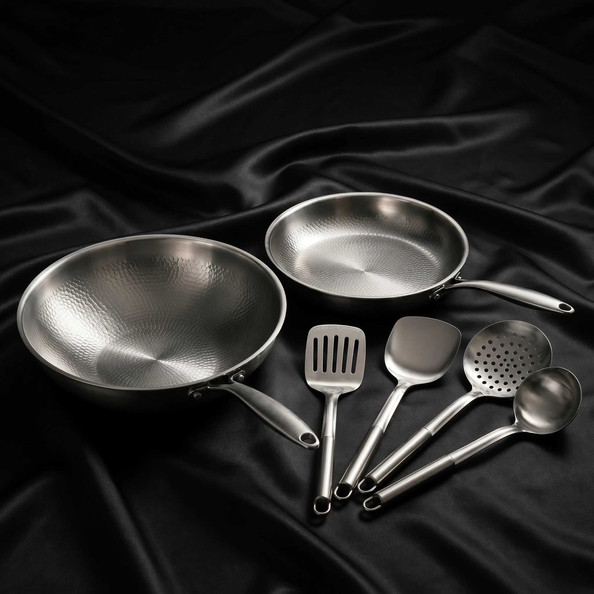 Hand-Hammered Titanium Wok & Fry Pan (10 Inch) with Utensils