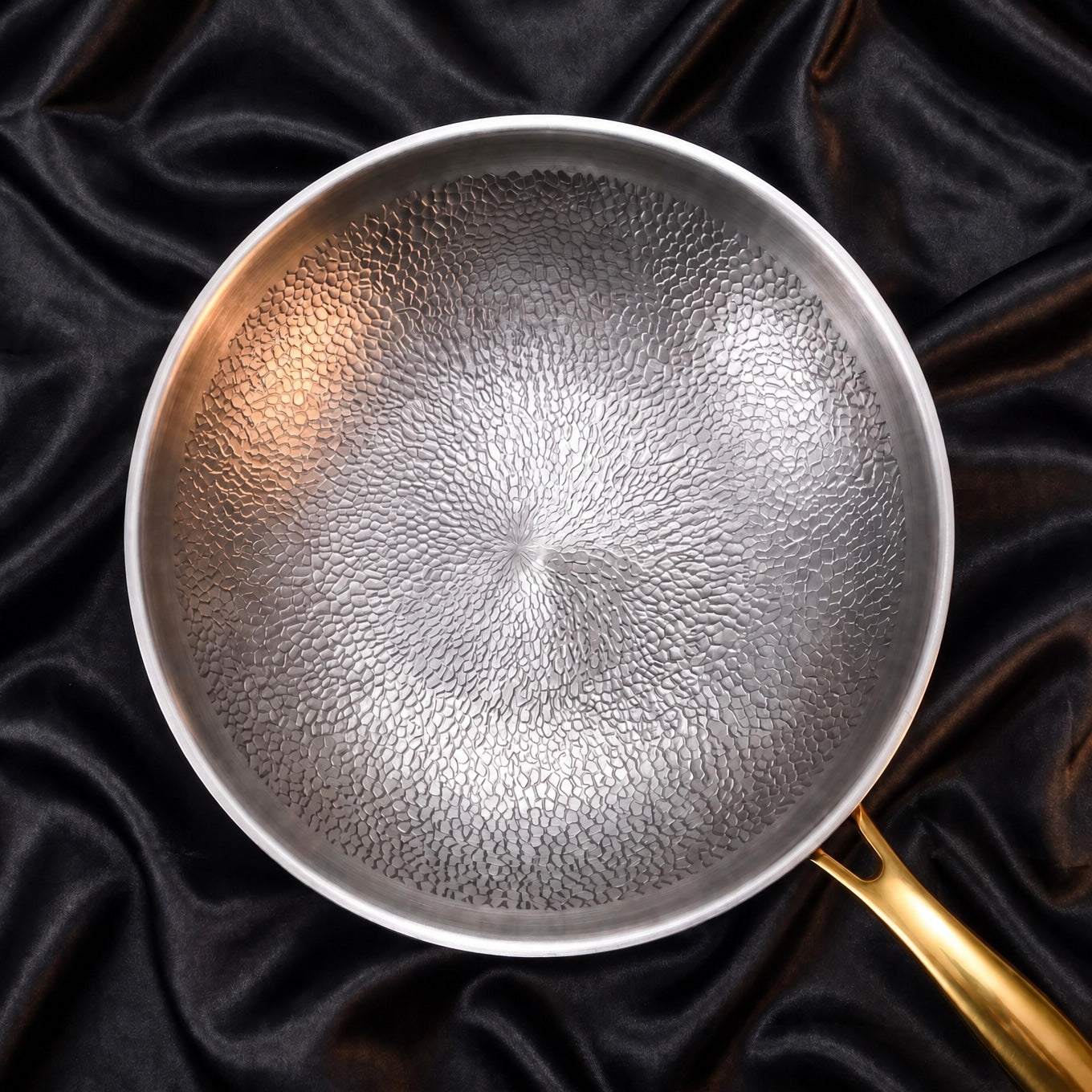 Pure Safe Titanium Flat-Bottom Wok Pan