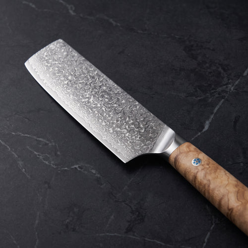 Isshin Nakiri Vegetable Knife - macro
