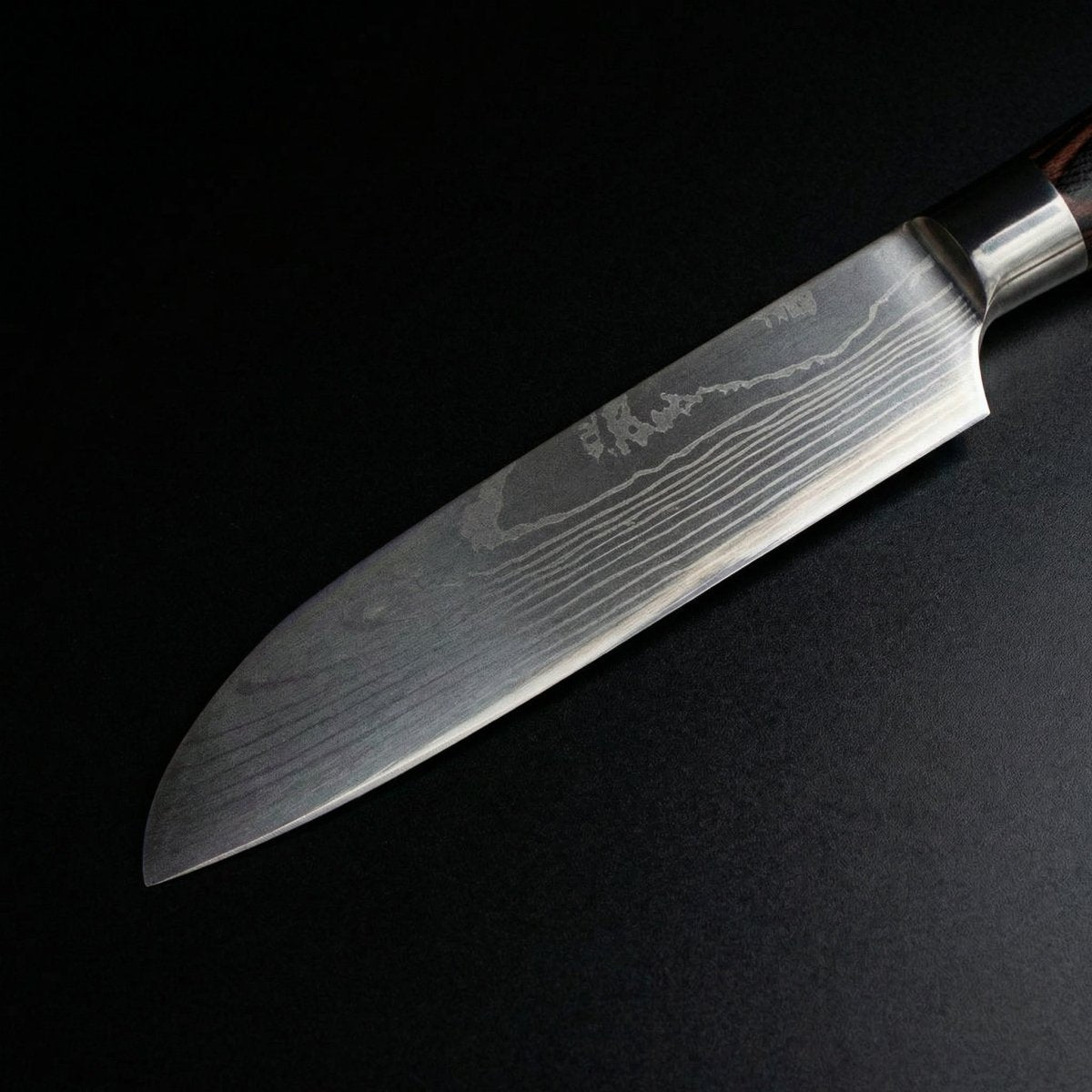 Japanese-Style Santoku Knife – 5.1 inch (13 cm) Compact Blade