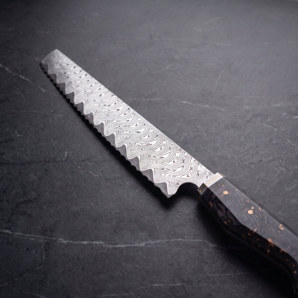 Tatsumaki Bread Knife